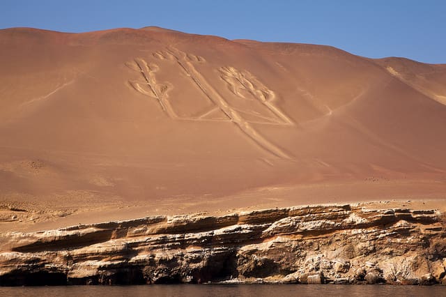 El Candelabro Peru