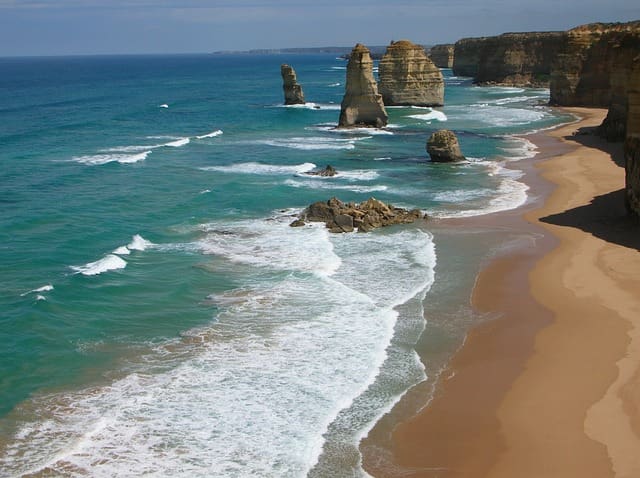 The Great Ocean Road Twelve Apostles