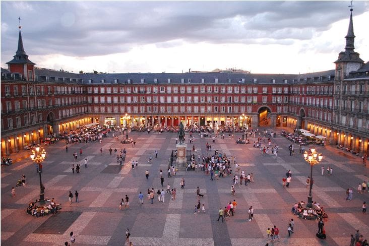 Madrid Plaza