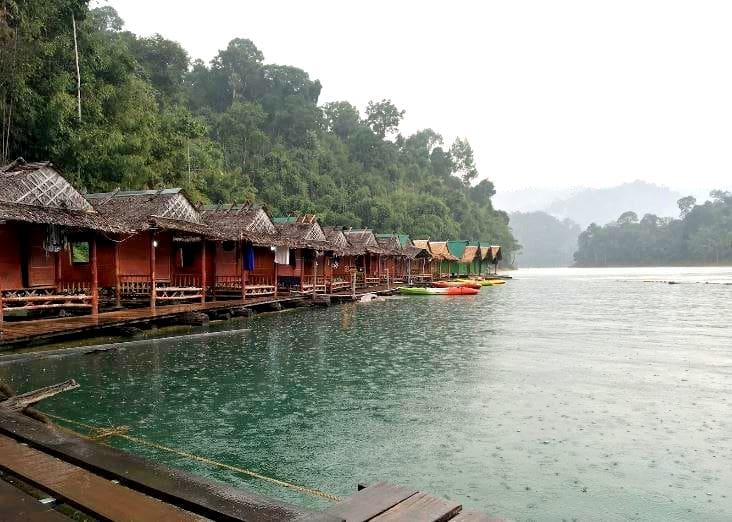 Khao Sok Floating Raft Houses