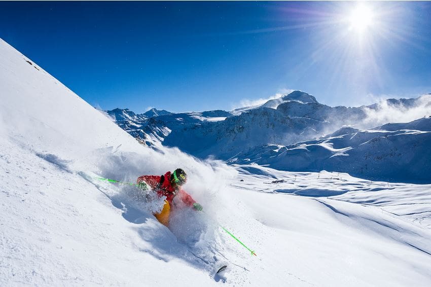 Adventure Skiing in France