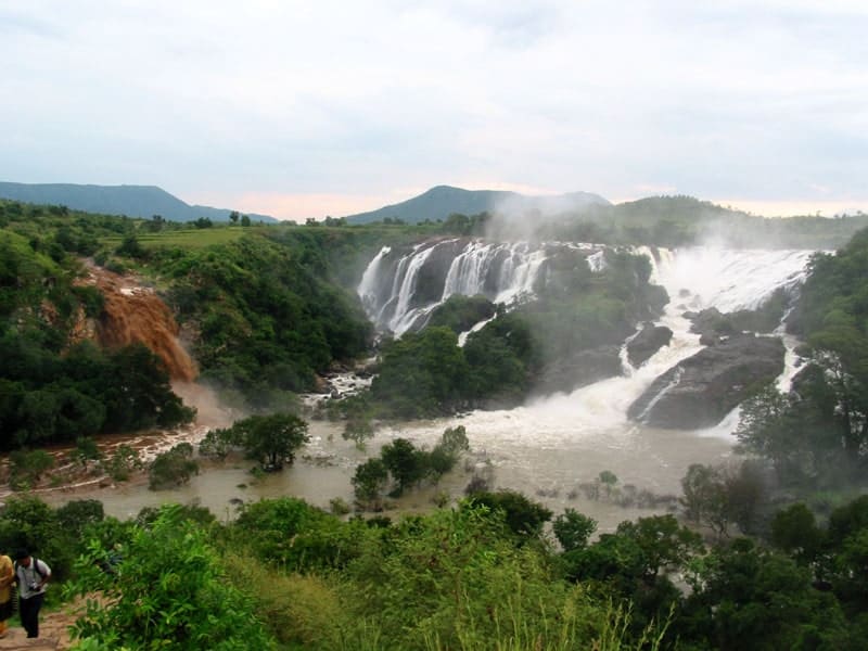 Shivanasamudra Falls