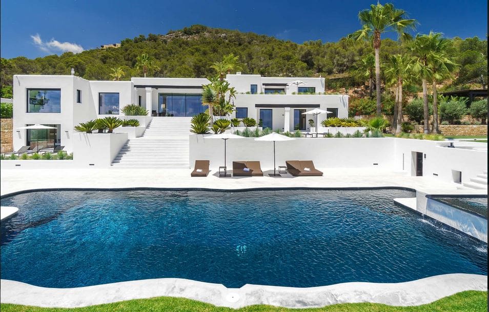 Villa Rentals Ibiza
