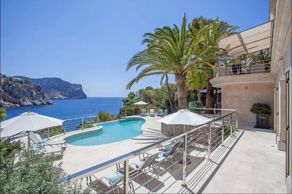 Top Luxury Island Villa Rentals in Spain For A Secluded Vacation ...