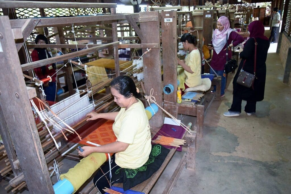 Angkor Silk Farm