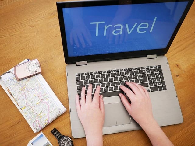 Online Travel Booking Tips