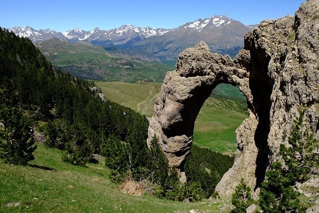 Top Pyrenees Hiking Trails