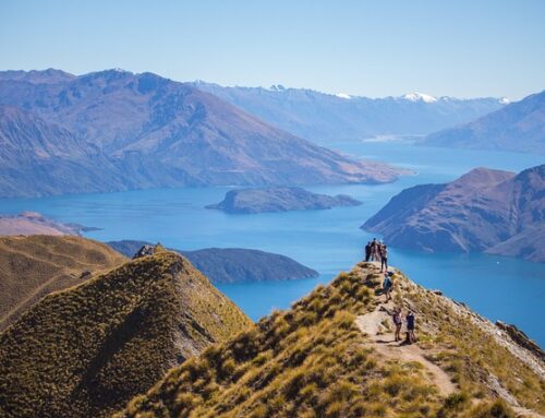 Top 8 Must-Visit Romantic Destinations in New Zealand for Honeymoon Photos