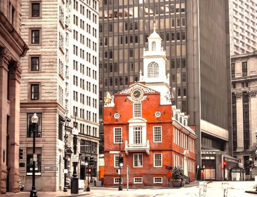 Guide to Exploring the Best US Cities for Charming Colonial Architecture