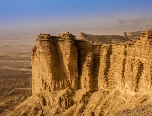 Discovering The Edge of the World, A Secret Place in Riyadh